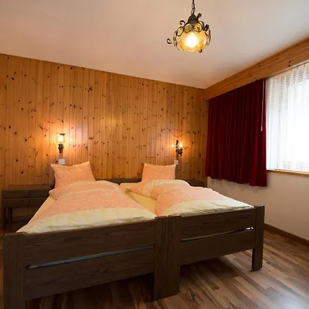 Haus Alba Appartement Saas-Almagell Kamer foto